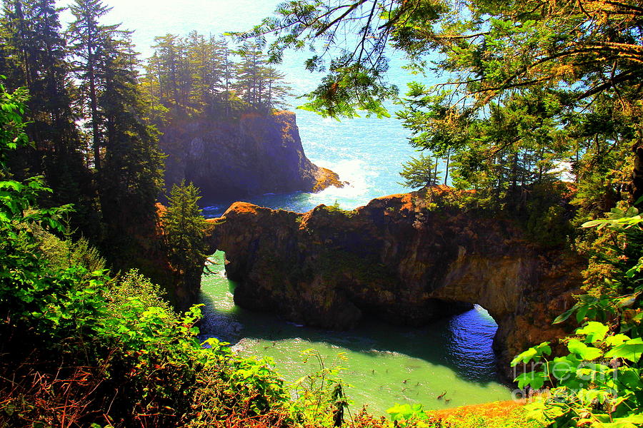 Natural Bridges Cove Oregon