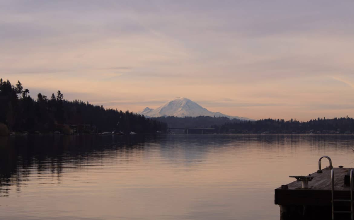 cabin on lake washington