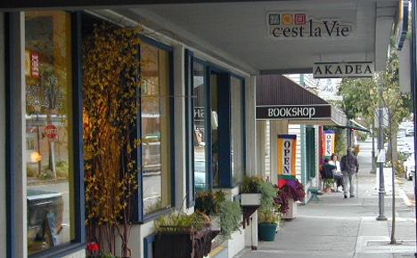 shopping in Edmonds, WA