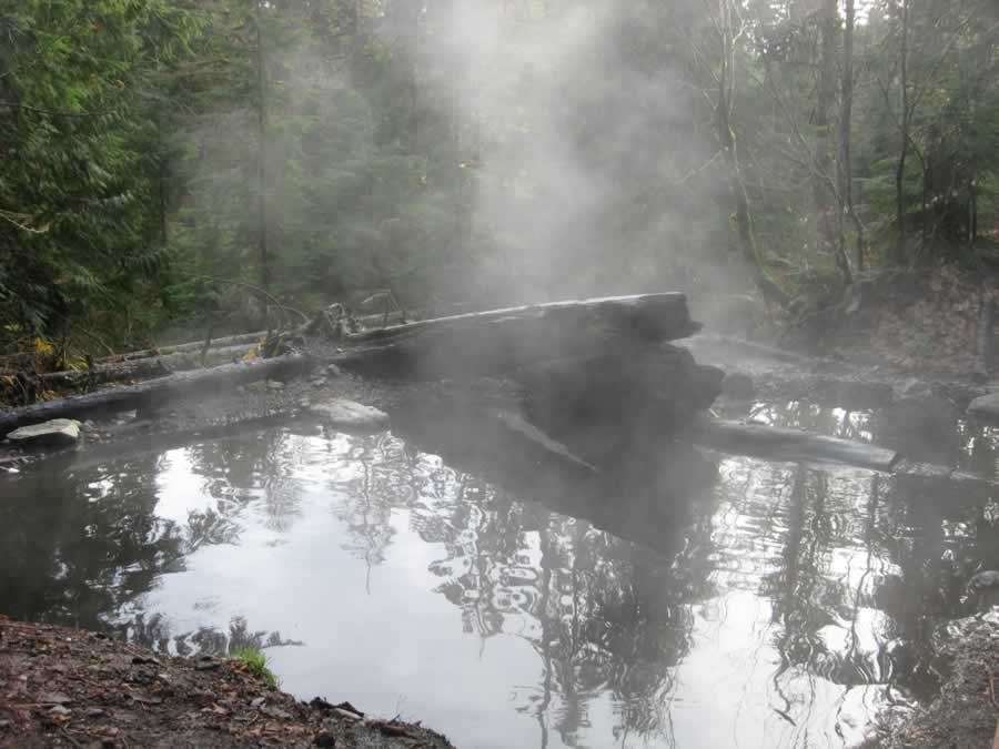 best hot springs in the PNW