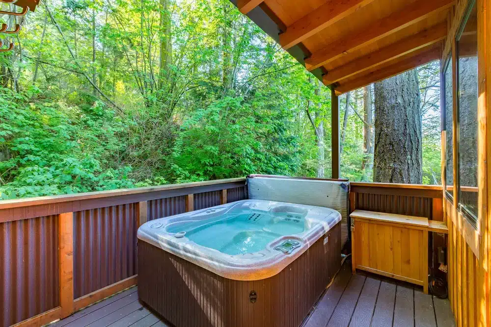 Hot tub at Guemes Island Resort, Washington State