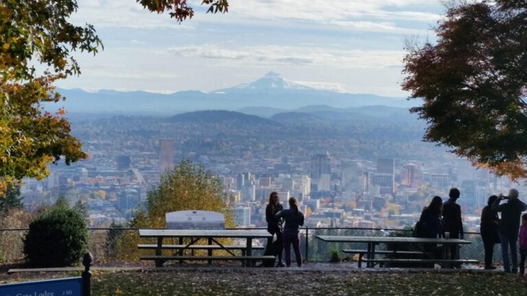 The view of Portland, Oregon from Pittock Mansion.