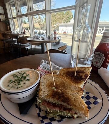 Lunch at The Hardware Store on Vashon Island.